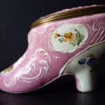Snuffbox in the form of a shoe 2/4